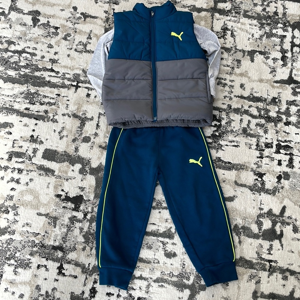 Puma Kids' 3-piece Puffer Vest Set. Size US XXS (3-4)